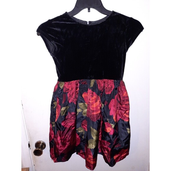 The Children’s Place Girls Size 10 Holiday Dress – Black Velvet & Red Floral - Picture 1 of 7